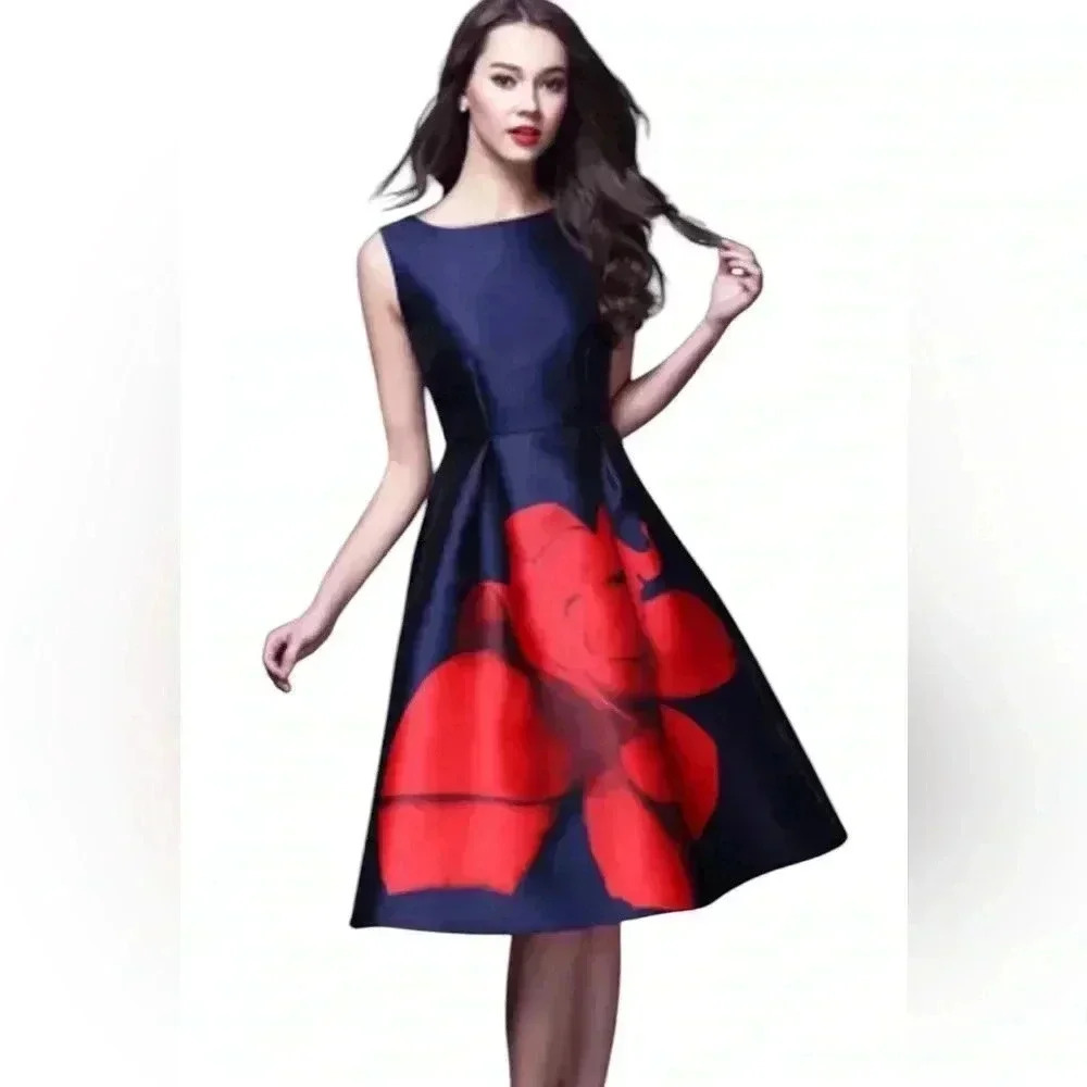 Wyky This dress is by the designer WYQY It's a navy blue midi red floral.
